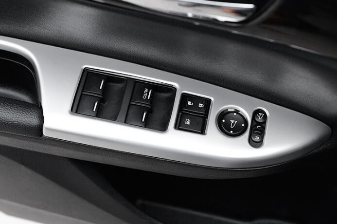 

High quality ABS chrome Car door internal armrest decoration scuff plate,window switch protection cover For Honda Accord 2014-2017left drive