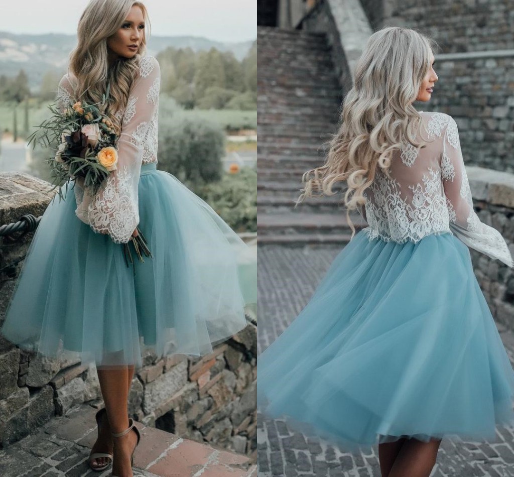 2018 Lace Top Long Sleeves Two Piece Tulle Skirt Homecoming Dresses White Lace Top with Tutu Skirt Knee Length Prom Dress Cheap Party Gowns