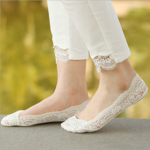 

Cheap Sale Lace Wedding Sock Shoes Bridal Socks Home Casual Dance Shoes For Wedding Activity Socks Bridal Boat Socks Spring Wholesale, Multicolor