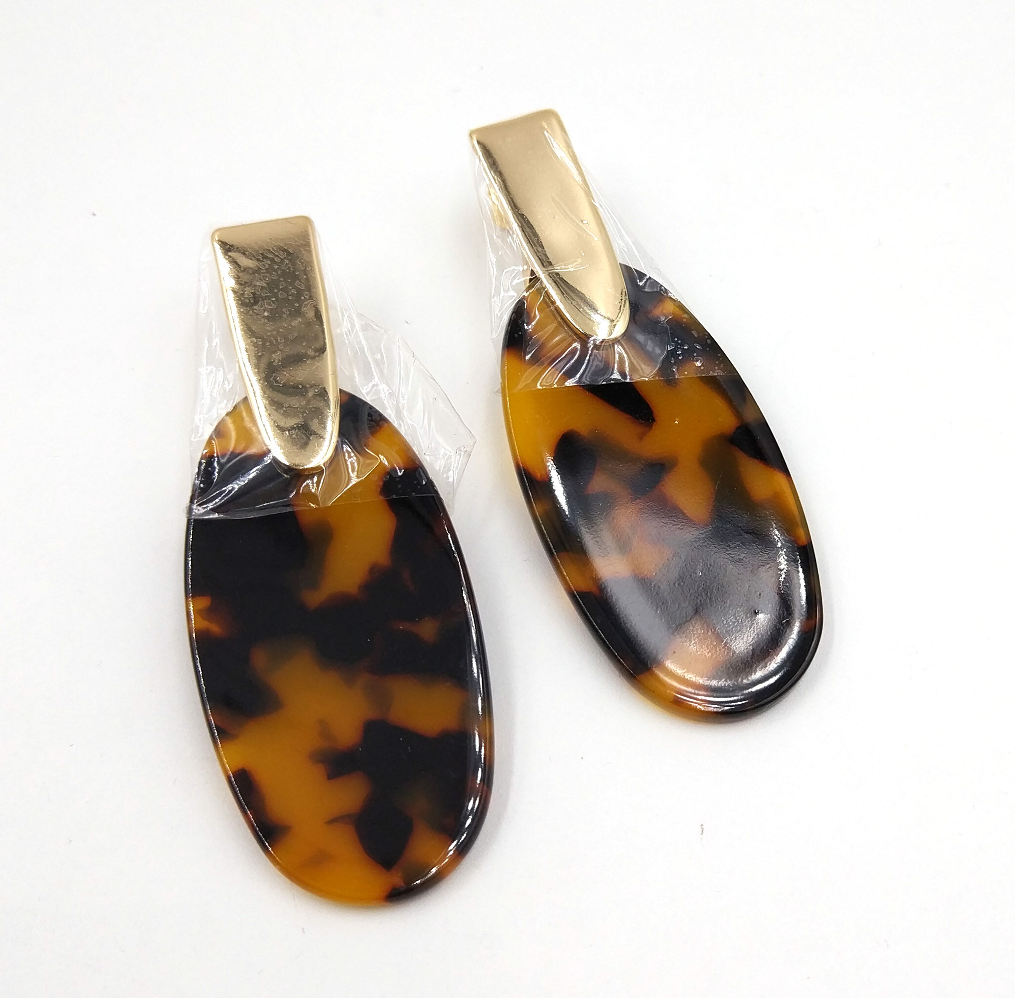 

Fashion Kendra Earrings Big Oval Highly Polished Resin Shinny Stud Earring Jewelry for Women, Silver