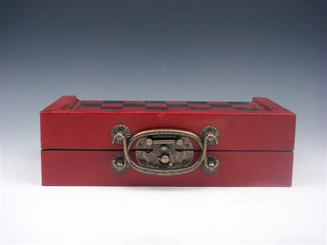 

Chess Game Set 32 Ancient Soldier Pieces Wood Carrying Box Board & Brass Handles