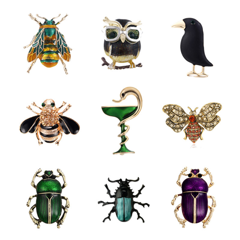

Lovely Animal Snake Owl Crow Brooches Pins Beetle Cockroach Broach Enamel Insect Bee Collar Badge Jewelry for Women Men Gifts