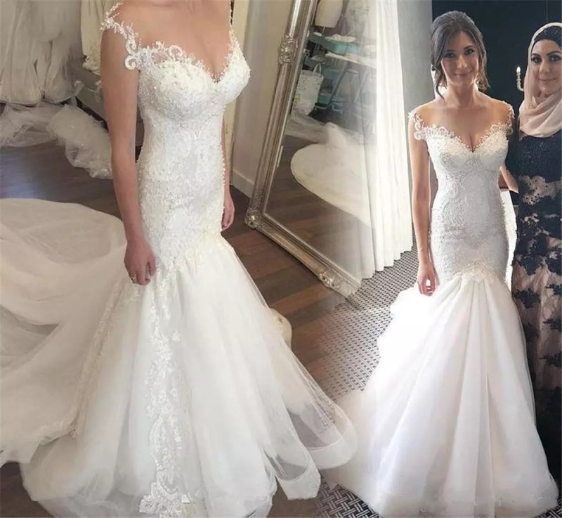 

Vintage Mermaid Wedding Dresses Trumpet Illusion Off Shoulder Capped Sleeves Beaded Sequined Lace Appliques Tulle Sweep Train Bridal Gowns, Pink