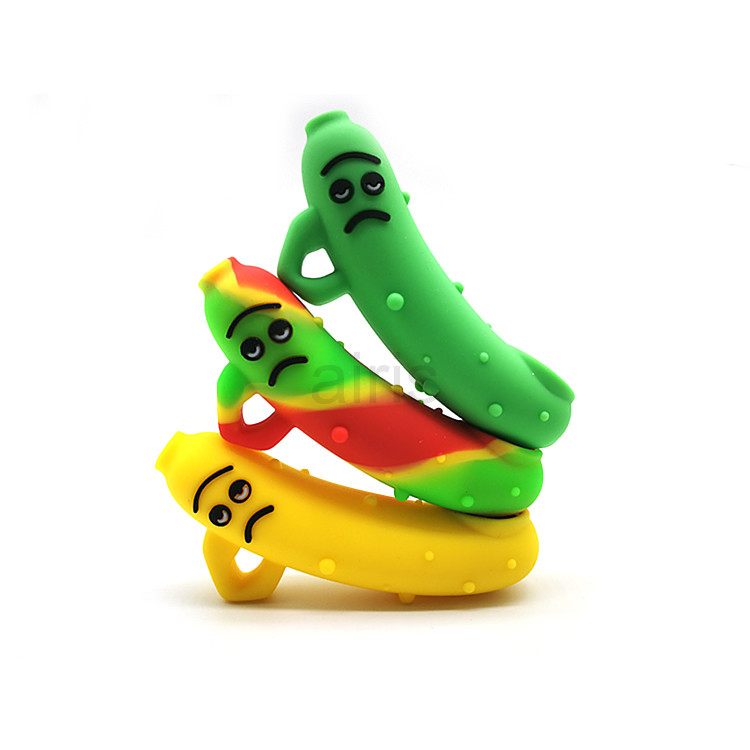 

new style cucumber Hand pipe silicone Pipes with matel bowl Spoon Pipe Bongs Oil Nail Hand Pipe Smoking Accessories