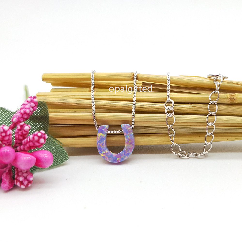 

1pc/lot) Hot !! 10mm OP38 purple Synthetic Opal Horse shoe Necklace 925 Sterling Silver Opal Necklace with High quality sale