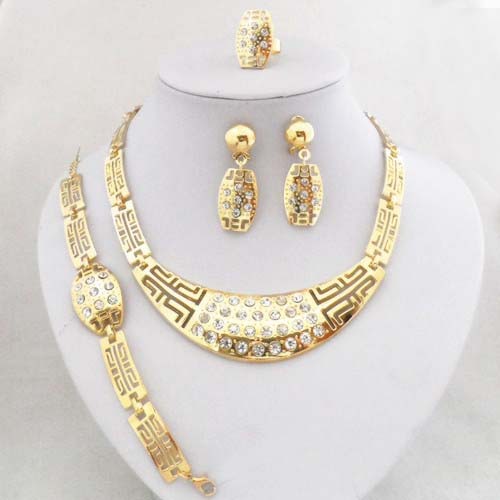 

Exquisite gold diamond alloy jewelry earrings necklace rings Bracelet Set Wedding Accessories, Mixed colors