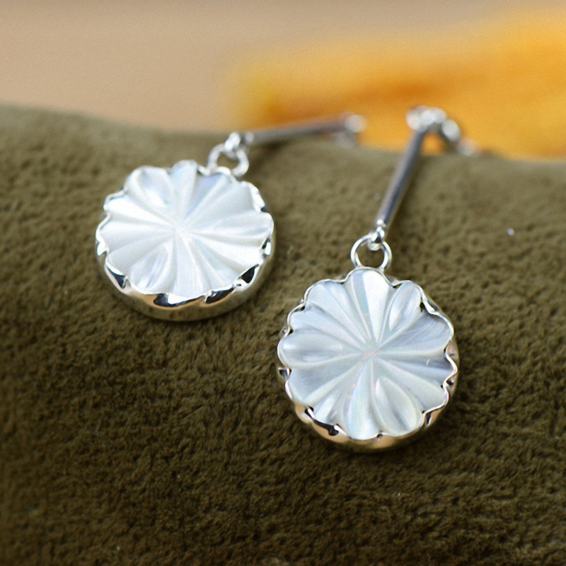 Natural Shell Floral Earrings Round Earrings Female Accessories