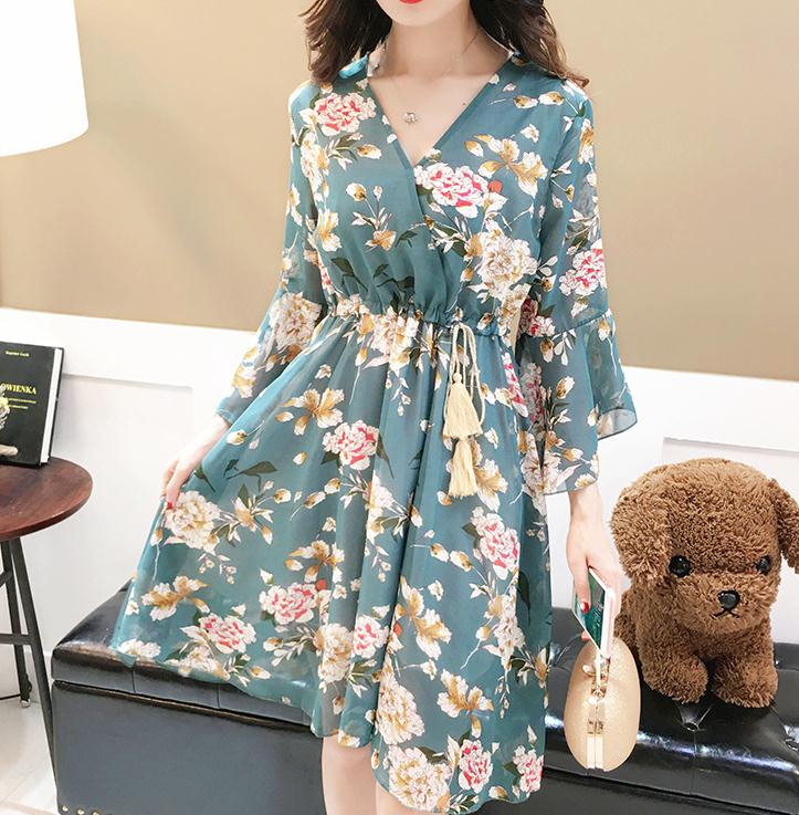 

Dress 2018 New style Woman Korean chiffon dress summer V collar, Blue