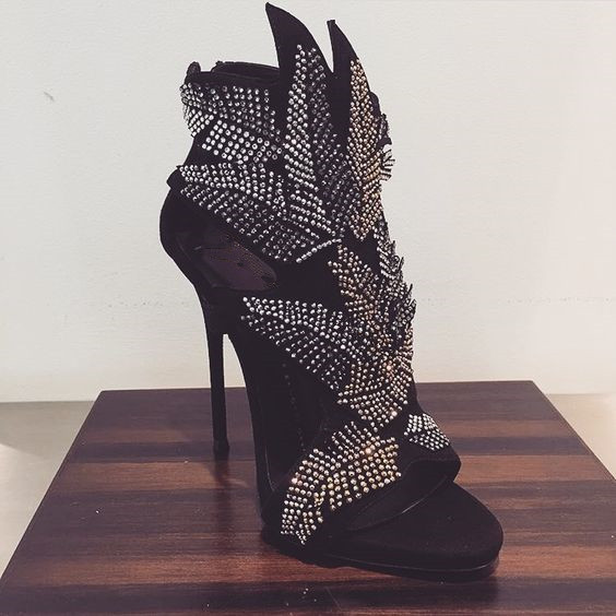 

New thread empty catwalk European and American Color Crystal Diamond high with open-toed leather high-heeled sandals female fashion shoes, Black