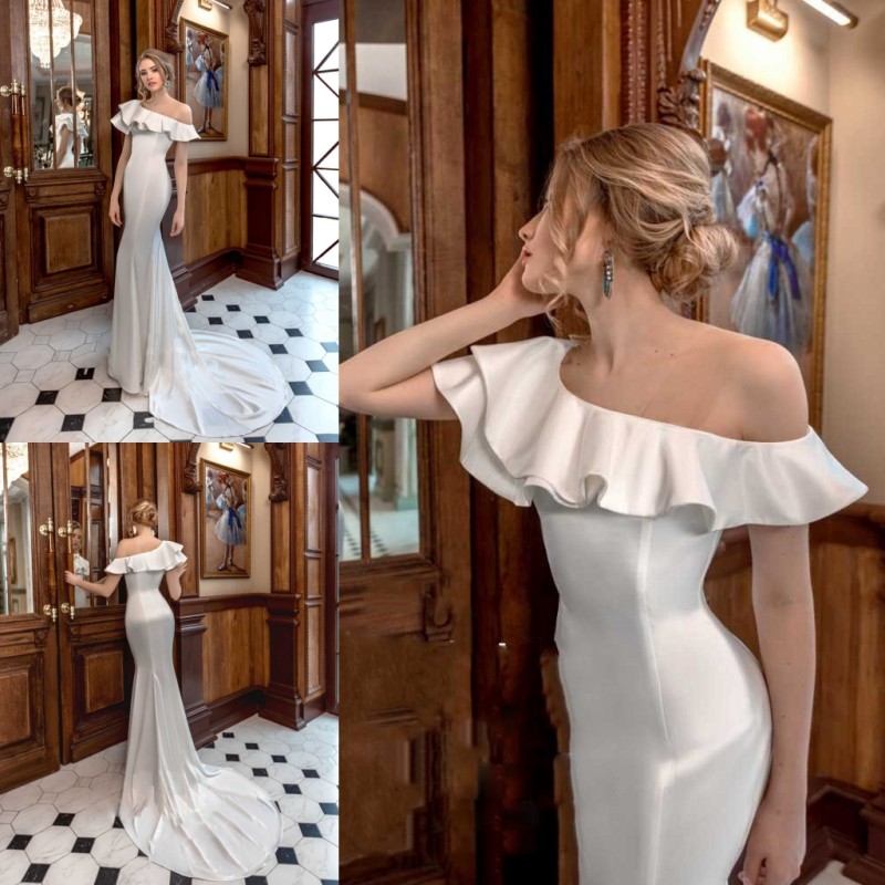 

Modest Mermaid 2019 Wedding Dresses Ruffles Sweep Train Satin Bridal Gowns Simple Elegant Sweep Train Camo Wedding Dress, Black
