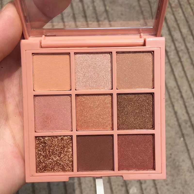 

Hot sell In stock Eyeshadow Overtake 9colors eye shadow palette earth pumpkin eyeshadow makeup nude palette, Multi