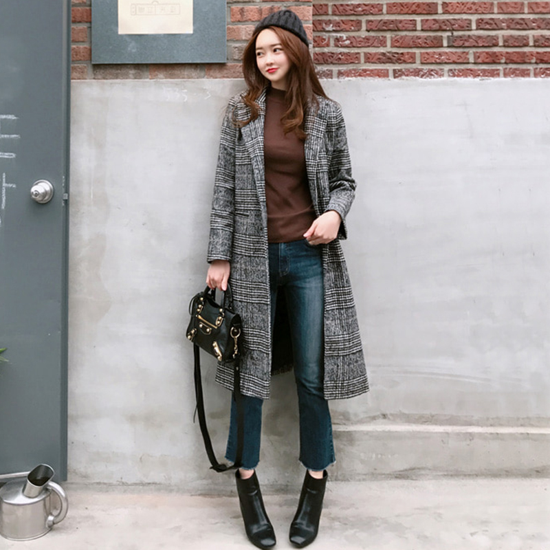 2018 Spring Autumn Women's Wool Plaid Coat New Fashion Long Woolen Coat Slim Type Female Winter Wool Jackets Female Outw S18101102