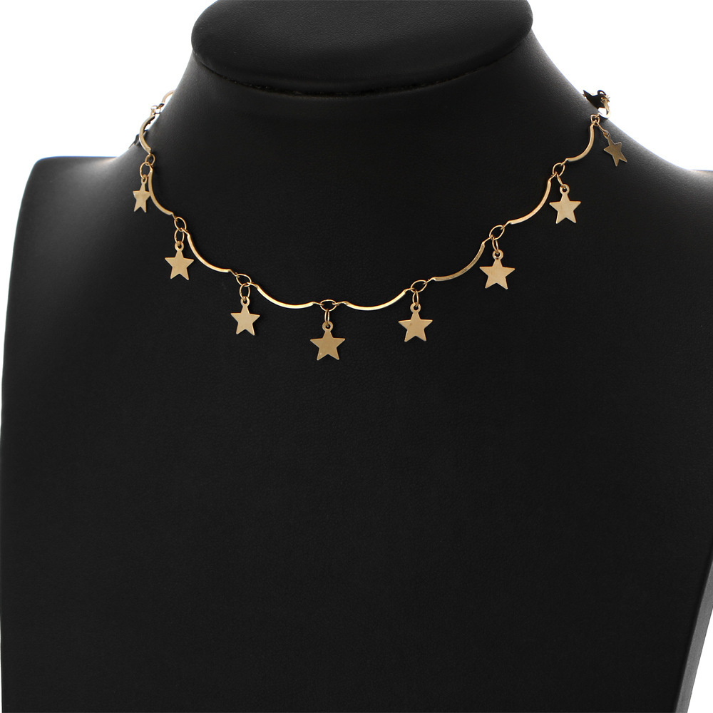 

European Fashion Joker Atmosphere Necklace Golden Five-pointed Star Necklace Clavicle Chain Personality Concise Trendsetter Decoration
