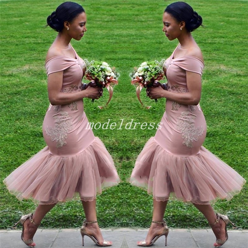 

Tea Length Mermaid Bridesmaid Dresses 2019 Off Shoulder Appliques Short Garden Country Beach Wedding Guest Gowns Maid Of Honor Dress Cheap, White;pink