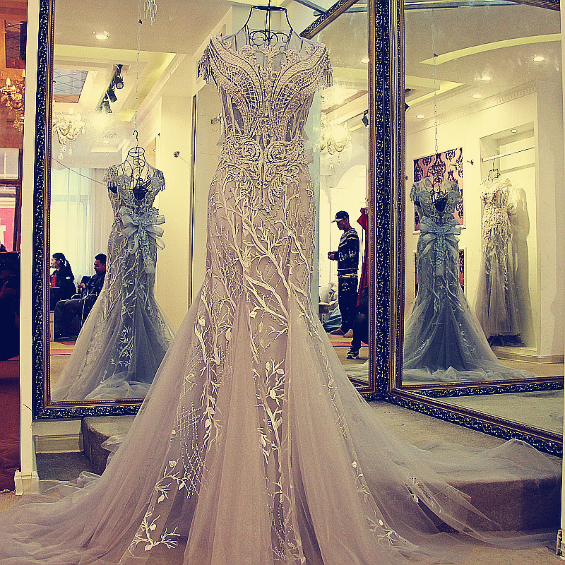

Evening dress Yousef aljasmi Kim kardashian Short sleeve O-Neck Appliqued Beaded Long dress Almoda gianninaazar ZuhLair murad Ziadnakad, Same with picture