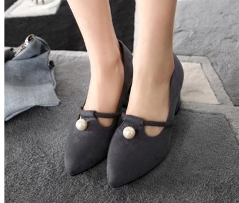 

Free send Hot 2017 spring new style Shallow mouth Middle heel shoes Coarse heel pointed end women Single shoes, Black