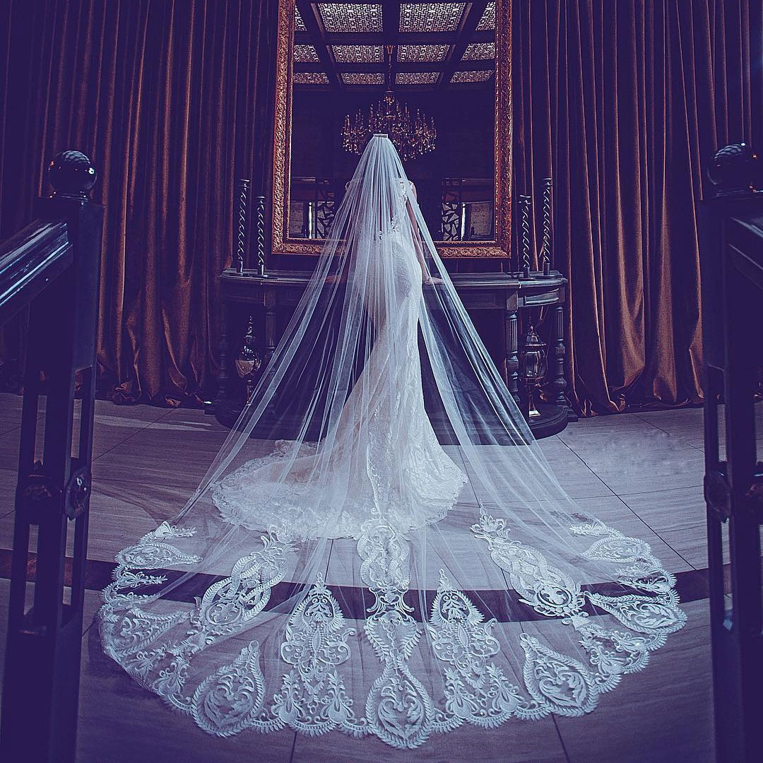 

selling 3m long cathedral wedding veils with lace applique trim soft tulle one layer bridal veil wedding accessories, Ivory