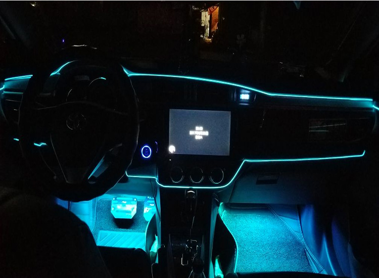 

El band edge car LED cold light inside the atmosphere lamp clip type light atmosphere to change the decorative light belt 3meter