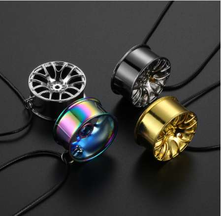 

Car Pendant Automobiles Metal Wheel Hub Hanging Car Ornaments Auto Interior Rear View Mirror Decoration Dangle Trim Accessories