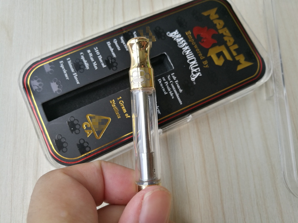 

Connected Brass Knuckles Gold Cartridge Cotton Coil 1.0ml Pyrex Glass Tank 510 Thread Clone Atomizer Vape DHL
