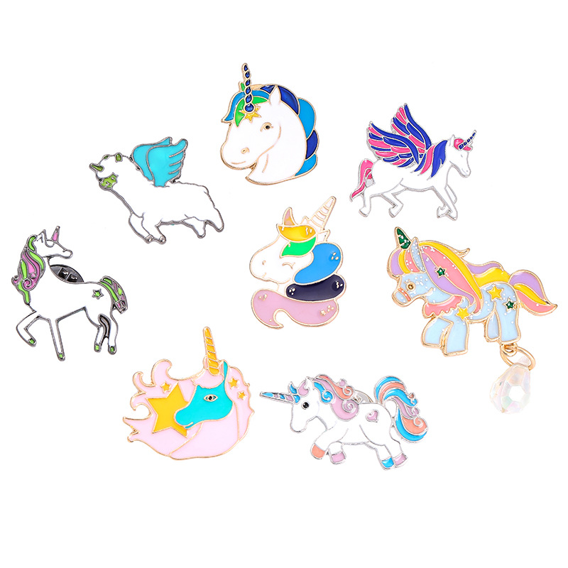 Pony With Wings Horse Unicorn Deer Brooch Button Pins Coat Jacket Pins Badge Cartoon Animal Jewelry Gift for Children