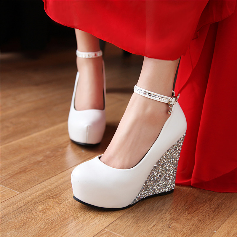 

High Heel Wedge Heel Weeding Shoes Crystal Ankle Strap Bridal Shoes Black Red White Buckle Waterproof Plateform Ladies Pumps