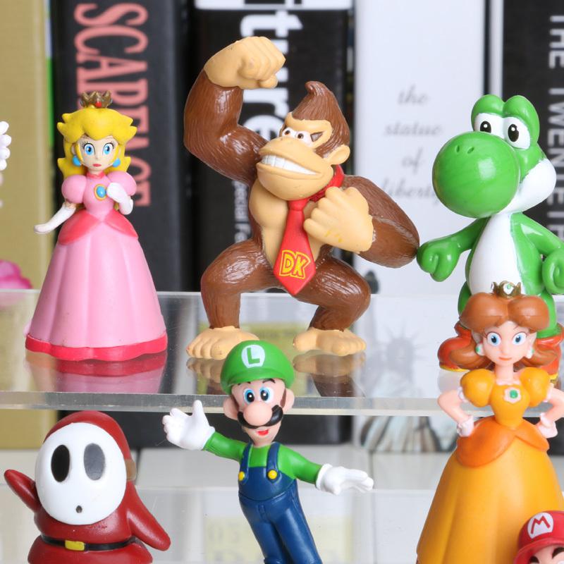 juguetes de plastico con muñecos de 7 cm