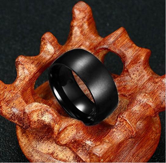 

Meaeguet Fashion Men's Black Titanium Ring Matte Finished Classic Engagement Anel Jewelry For Male Wedding Bands