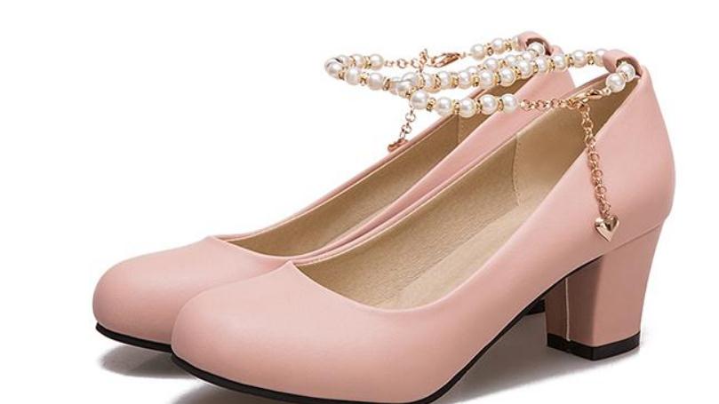 

Free send 2018 spring and autumn new style Coarse heel Shallow mouth high heel round head princess shoes, White