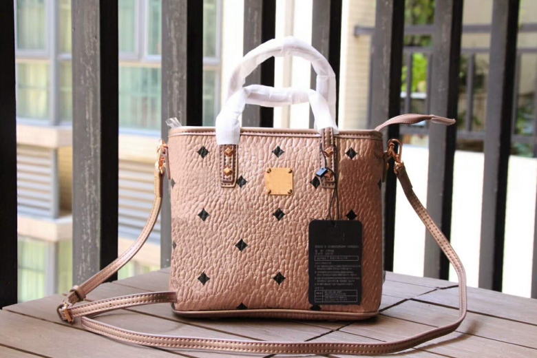 cute handbags wholesale