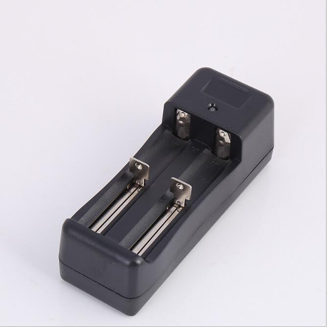 

18650 18350 Charger Dual Slots Universal Charger for Rechargeable Li-ion 18650 18350 18500 16340 Batteries