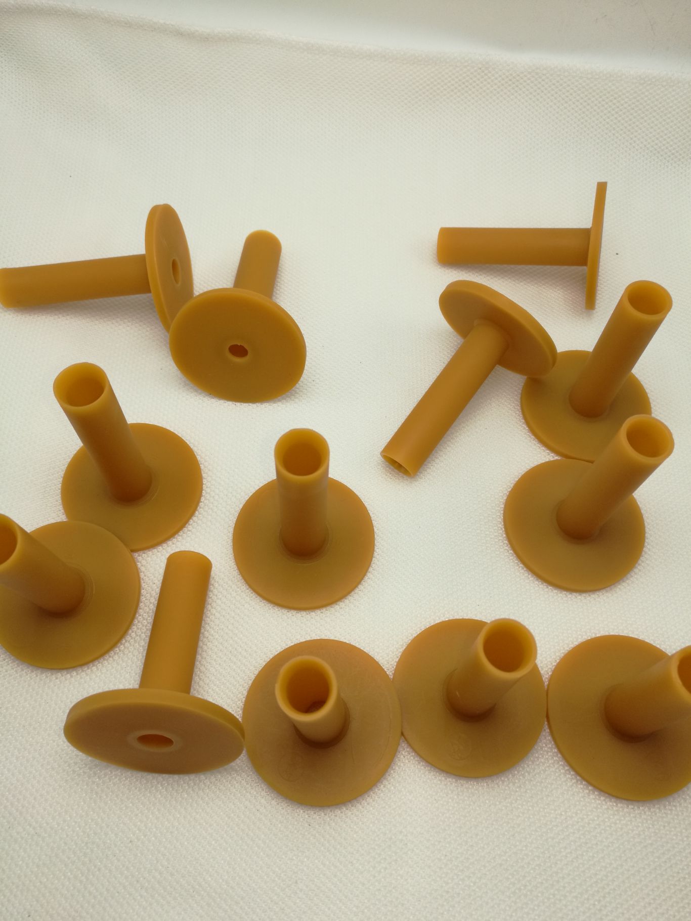 

Golf tee rubber tee Driving range dedicated, good quality, price concessions