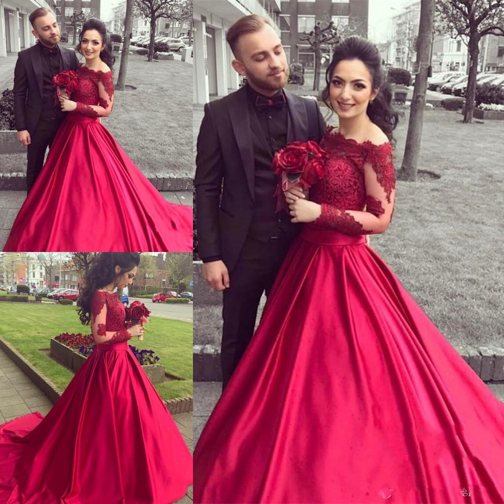 

Elegant Long Sleeve Red Ball Gown Prom Dresses 2018 Satin Lace Zipper Back Court Train Formal Evening Dresses Gowns Party Prom Gowns, Sage