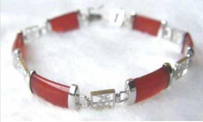 

New Women Charm Bracelets 18K Gold Plated Bracelet Ladies Fashion Hand Jewelry