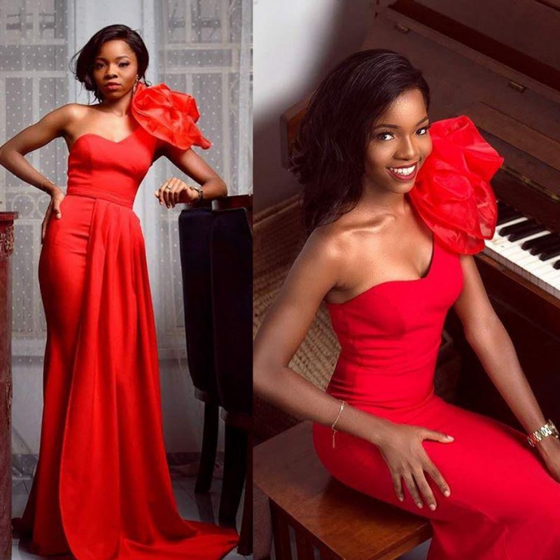Unique Red One Shoulder Prom Dresses South African Sheath Evening Gowns Satin Sweep Train Women Formal Wear Party Dress