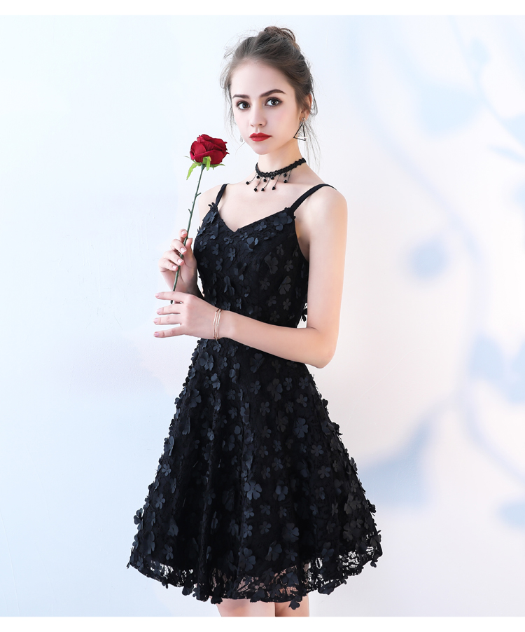 

Sexy Spaghetti Straps Homecoming Dresses Cheap Lace Flowers Little Black Dress 2020 Short Prom Dresses Cocktail Party Gowns Graduation Gown