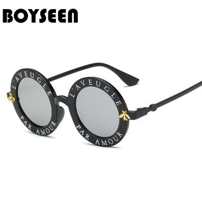 

BOYSEEN Retro Round Sunglasses English Letters Little Bee Sun Glasses Men Women Brand Glasses Designer Fashion Male Female 15981