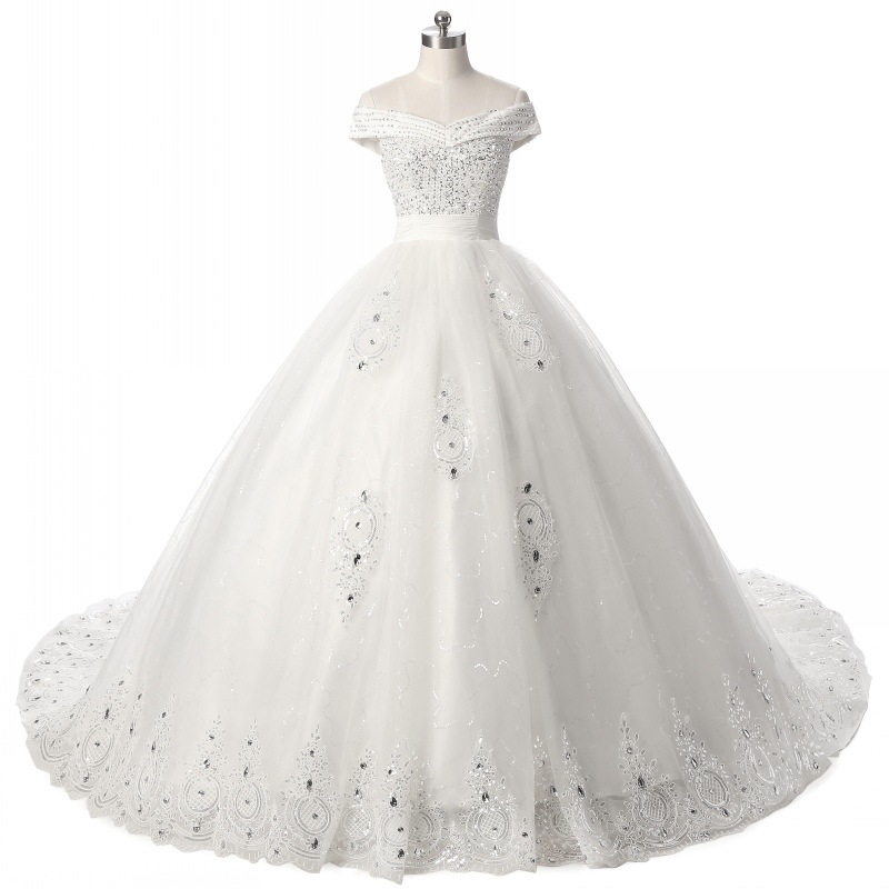 

2018 New Elegant Ball Gown Wedding Dress Off the Shoulder Appliques Crystal Wedding Gowns Chapel Train Wedding Gowns Robe De Mariage, Ivory