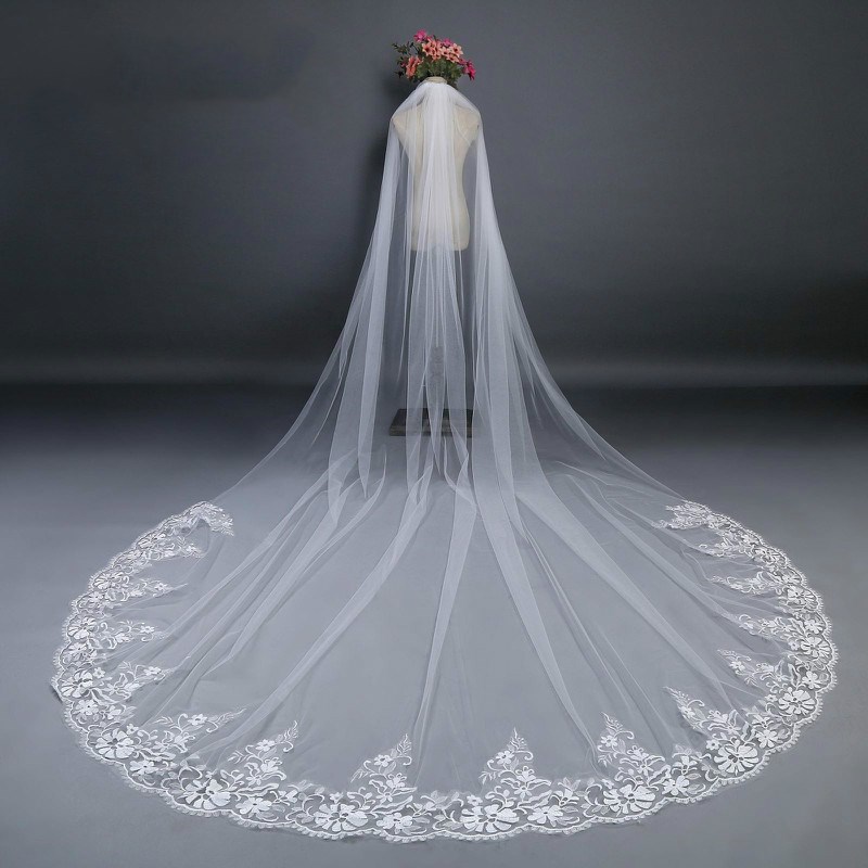 

2018 Veu De Noiva Lace Applique Two-Layers 3 M Long Wedding Veil Real Picture Cathedral Bridal Veil with Comb Velos De Novia, Beige