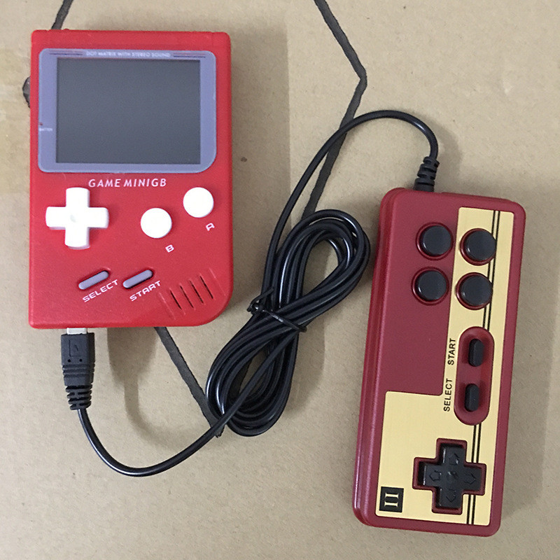  2018 New 132 In 1 Retro Mini Handheld TV Game Console 8Bit 