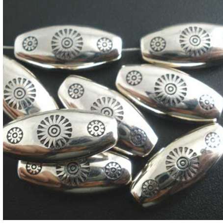 

LASPERAL 50PCs Ancient Silver Flowers Pattern Plastic Oval Beads For Women Jewelry Making Spacer Beads Fit Necklace Bracelet DIY