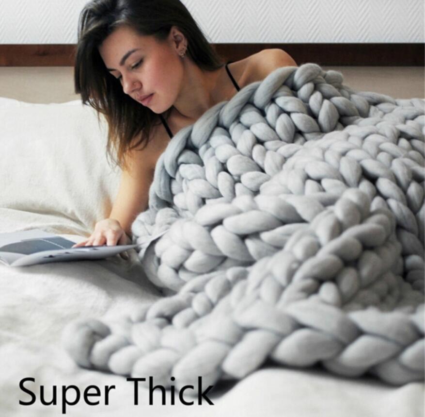 

New High Quality Chunky Knit Blanket Hand Woven Coarse Line Blanket Fashion Thick Yarn Coarse Wool Sofa Blanket, Multi-color