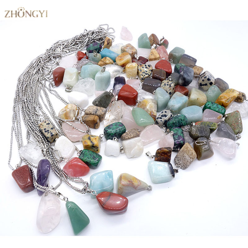 

Wholesale-Wholesale 36pcs/lot mixed Point Natural stone crystal cornelian Irregular shape charms pendants necklace jewelry Suspension