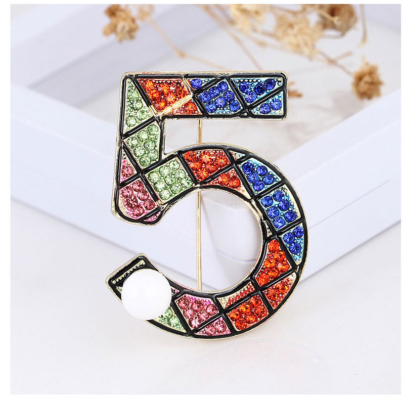 

Number 5 Full Crystal Brooch Rhinestone Broach For Women Party Flower Number Brooches Pins Fashion Jewelry Wholesale 2018 NEW ARRIVAL
