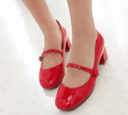 

Free send Hot 2018 summer fashion new style women's single shoes square head Coarse heel, Red