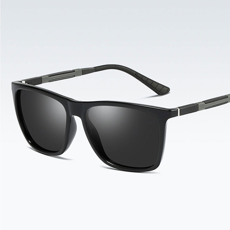 

New Arrival Classic Polarized Sunglasses Men Women Driving Fashion Driving Unisex Sun Glasses Male Goggles UV400 Gafas
