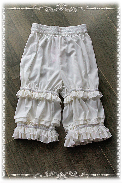 

Classic White Lolita Shorts Ruffled Lolita Bloomers by Infanta