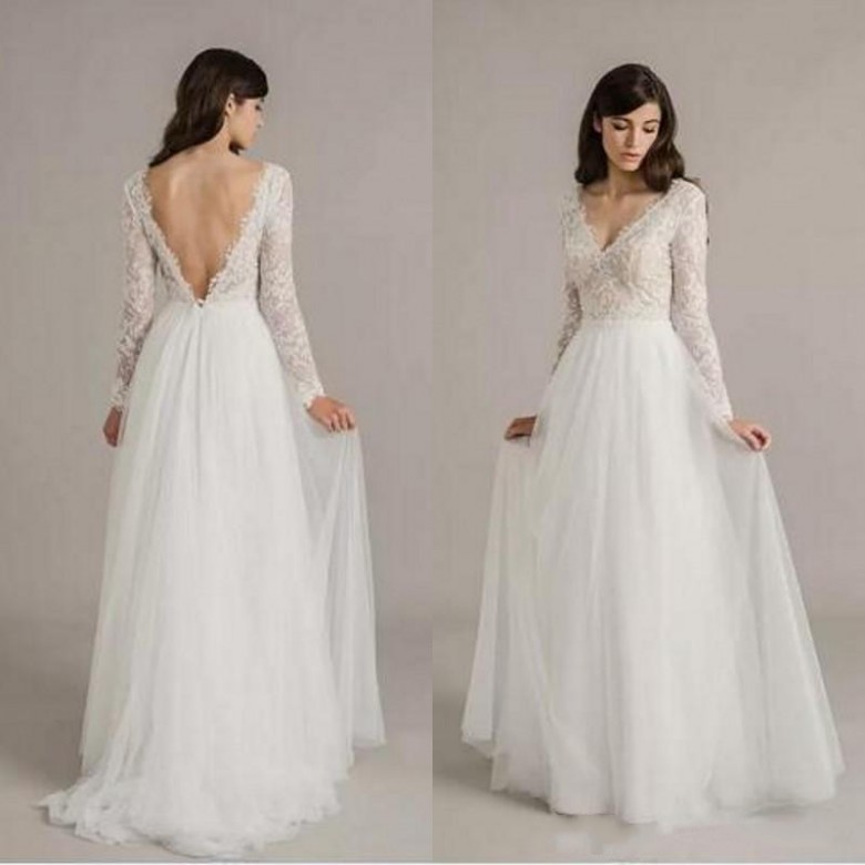 

2017 Western Country Wedding Dresses Long Sleeve Lace A Line Sexy Deep V Neck Backless Bohemian Wedding Dress Tulle Skirt Bridal Gowns, Champagne