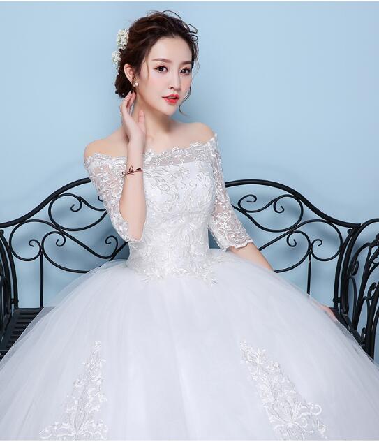 

Boat Neck Half Sleeve Fashion Wedding Gowns Hiqh Quality Floor Length Embroidery Simple Wedding Frock, White