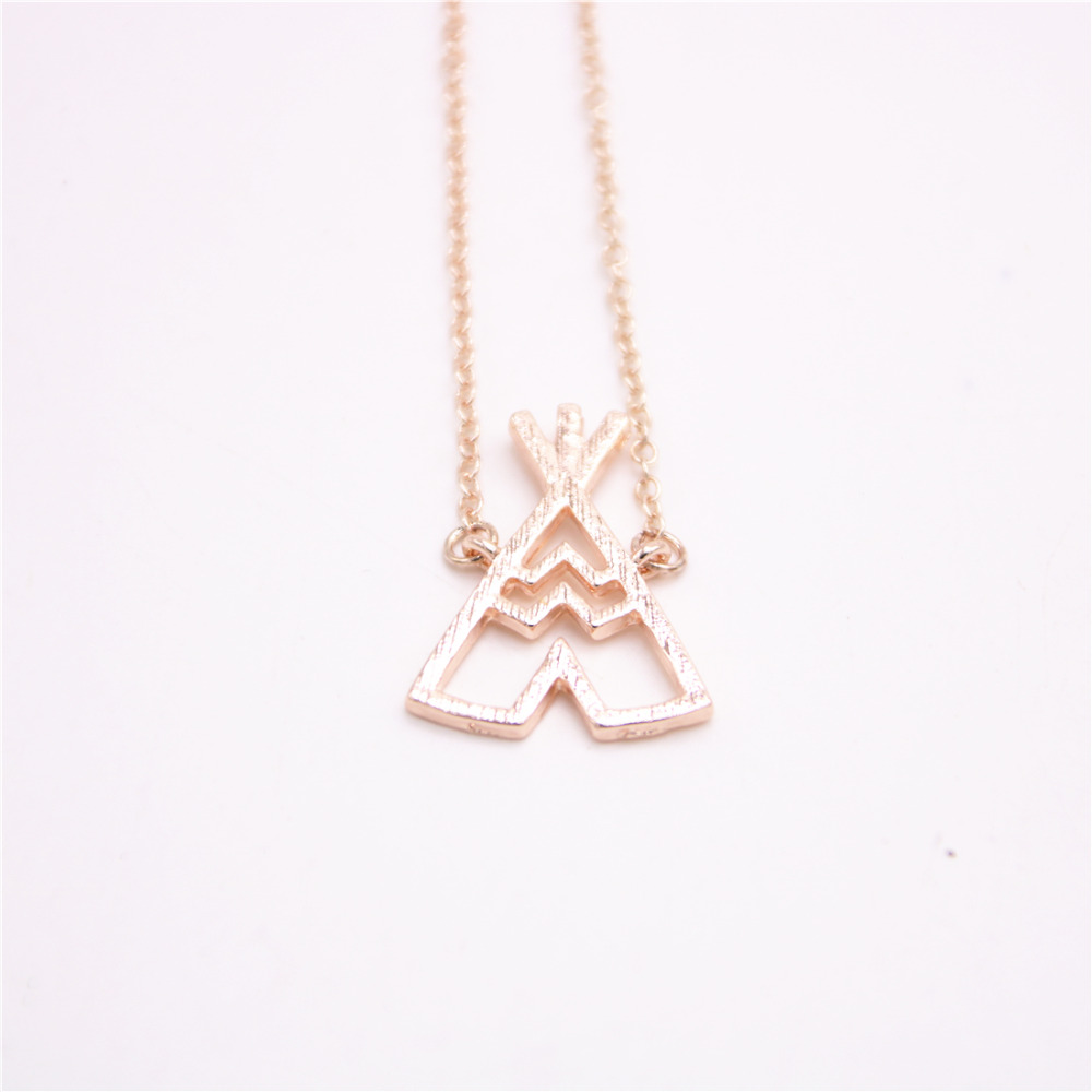 

Fashion tent pendant necklaces Very beautiful geometric tent pendant necklaces for women A vintage thatched cottage necklaces